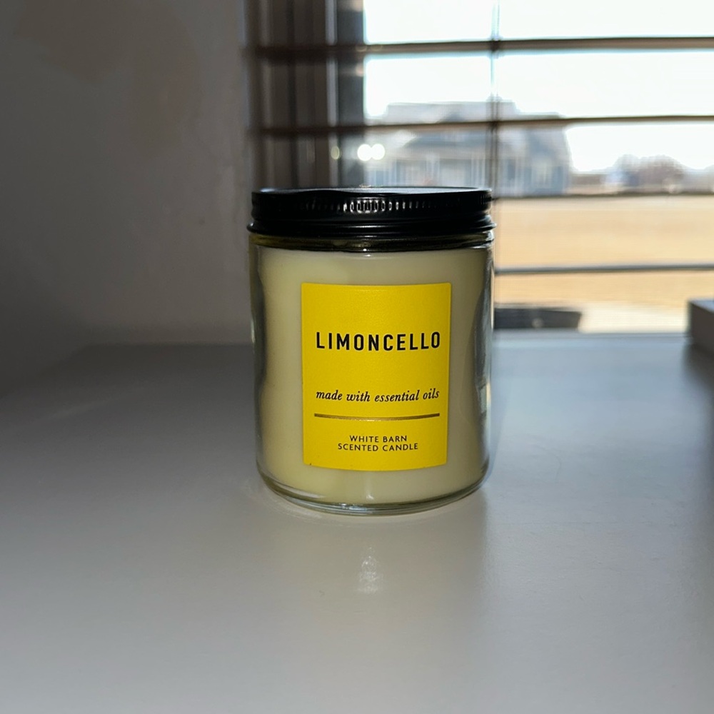 Limoncello Bath & body Works single wick candle